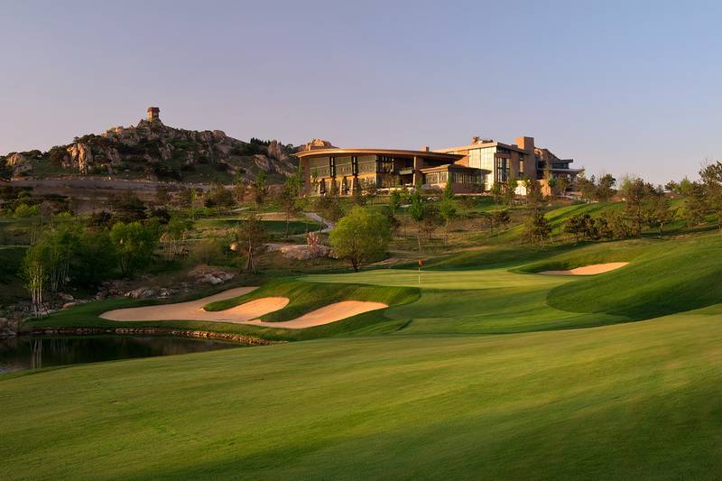 北戴河松石高尔夫俱乐部（Pine Rock Golf Club）球会球场预定