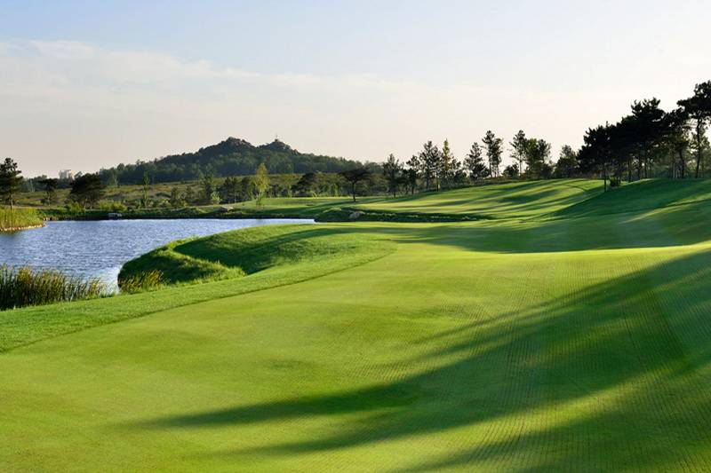 北戴河松石高尔夫俱乐部（Pine Rock Golf Club）球会球场预定
