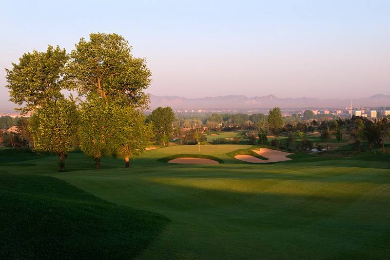 北戴河松石高尔夫俱乐部（Pine Rock Golf Club）球会球场预定